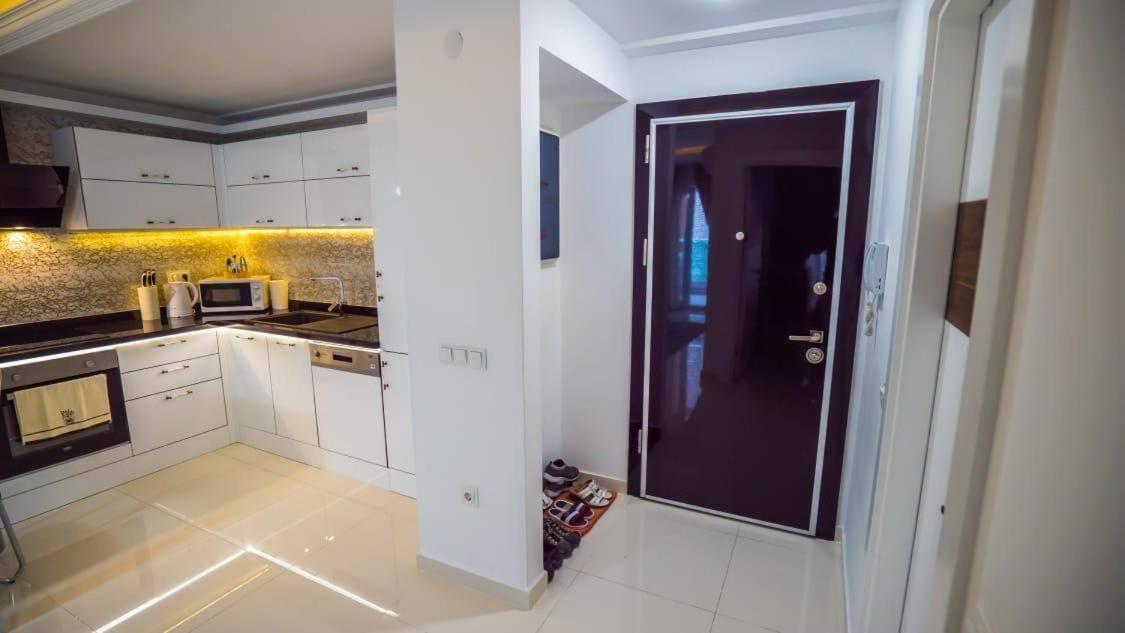 Besthome20 Apartments Аланя Екстериор снимка